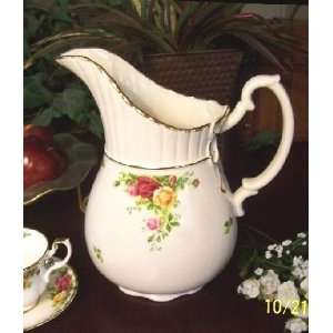   Royal Albert Old Country Roses Ribbon Pitcher: Kitchen & Dining