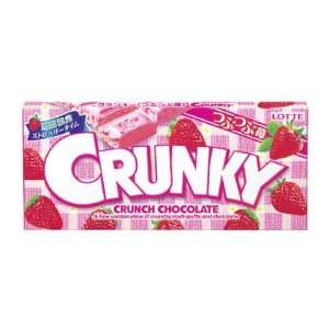 CRUNKY Strawberry Chocolate Bar by Lotte: Grocery & Gourmet Food