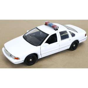   Chevy Caprice Police Car   Blank White   Case Of 12 Cars Toys & Games