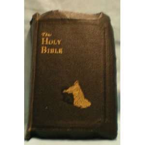 The Holy Bible    1943 Leather Edition    1517 Pages    Words of 
