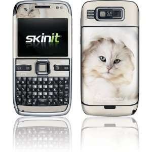  White Persian Cat skin for Nokia E72: Electronics