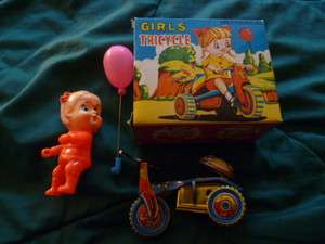 NICE VINTAGE JAPAN BOXED GIRL ON TRICYCLE WORKING WIND UP TIN LITHO 