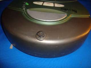 iROBOT ROOMBA MODEL 4170. W/CHARGER STATION BATTERY, VIRTUAL WALL 
