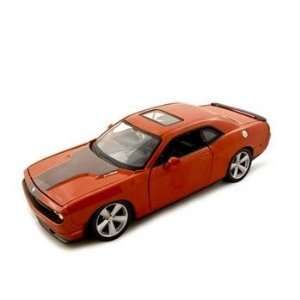   Die Cast 1:24 Scale Orange 2008 Dodge Challenger SRT8: Toys & Games