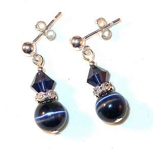 SWAROVSKI CRYSTAL CATSEYE Silver Earrings NAVY BLUE  