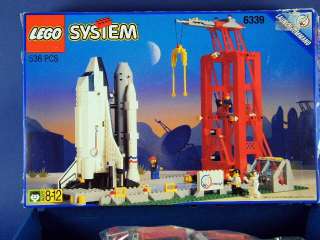 LEGO 6339 Shuttle Launch Pad with 4 Minifigs Town Space  