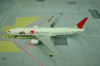 JAL   Japan Airlines Boeing 777 246ER JA702J 1/400 scale diecast 
