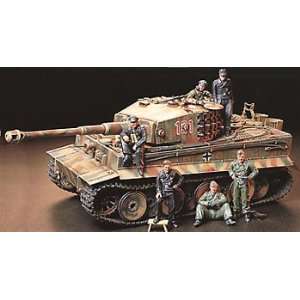   35 German Tiger I Mid Production (Plastic Model Vehicle) Toys & Games