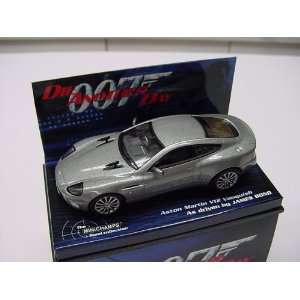   Day Aston Martin V12 Vanquish Driven by James Bond: Toys & Games