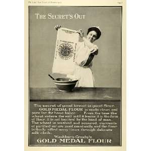   Gold Medal Flour Maid Baking   Original Print Ad