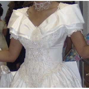  Bonny Style 3016 Wedding Gown Size 8 10