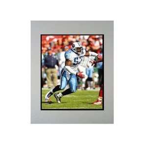  Keith Bulluck Tennessee Titans Photograph Nested on a 9 x 