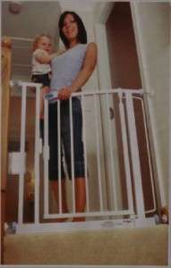New LoveNCare Safety Gate Barrier Baby Pet Child RP$129  