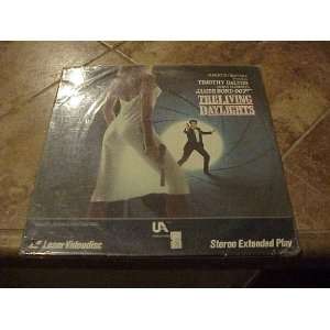  THE LIVING DAYLIGHTS LASER DISC 