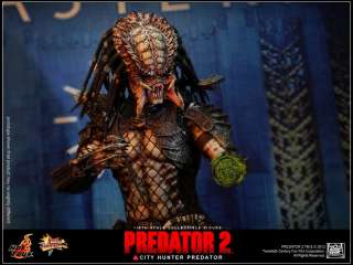 Hot Toys 1/6 Predator 2  City Hunter Predator  