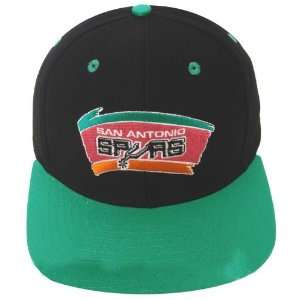   Spurs Retro Logo Snapback Cap Hat 2 Tone Black Teal: Everything Else