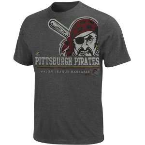   Pirates Submariner Heathered T Shirt   Charcoal: Sports & Outdoors