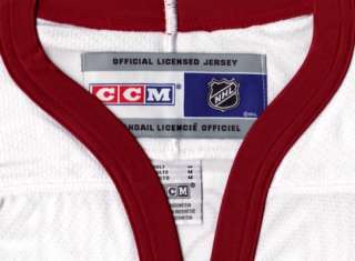 PHOENIX COYOTES size Medium CCM 550 Hockey Jersey White   bnwt  