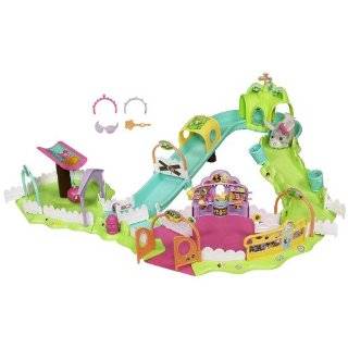 FurReal Friends Furry Frenzies City Center Play Set by Hasbro