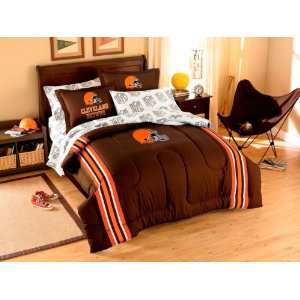   Embroidered Full/Twin Comforter Sets 