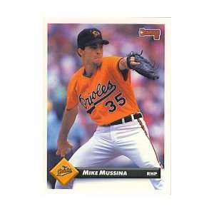  1993 Donruss #427 Mike Mussina: Sports & Outdoors