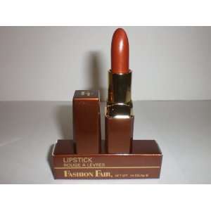  ONE FASHION FAIR FINISHINGS LIPSTICK RAMPAGE 8176 NEW IN 