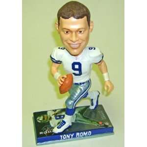  Tony Romo Cowboys 2008 Player Bobblehead Figure Sports 