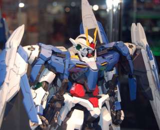 PG Gundam (GN 0000 + GNR 010) 00 Raiser Model Kits 160  