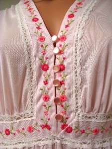 Vintage Long Pink Embroidered Sleeveless Nightgown 38 L Smocked 
