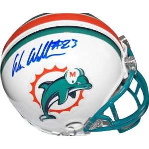  Wes Welker Miami Dolphins Autographed Mini Helmet: Sports 