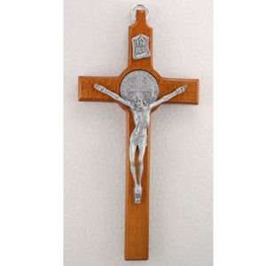  8 Walnut St Benedict Wood SP Hanging Wall Crucifix New 