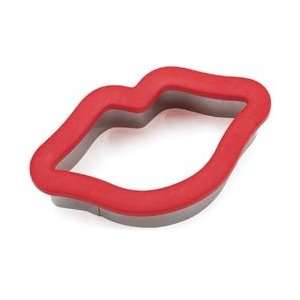  Wilton Comfort Grip Cookie Cutter 4 Lips; 4 Items/Order 