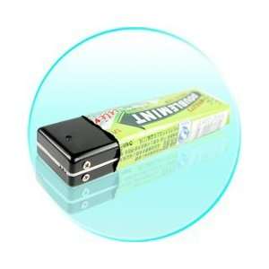   Chewing Gum Camera with Built In Flash + Mic  1GB 