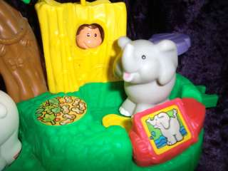 Fisher Price 2001 Little People Animal Sounds Zoo 77949  