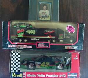 Kyle Petty 42 Mellow Yellow Revell Racing Champions  Transporter Cars 