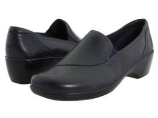  Clarks May Poppy Womens Slip On Shoes: Shoes