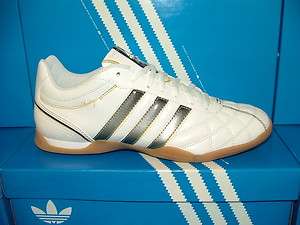ADIDAS HERITAGIO V INDOOR~FOOTBALL TRAINERS~G44111~MENS SIZES~(SOCCER 