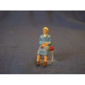   F026 Painted Pewter Older Lady Sitting Figure