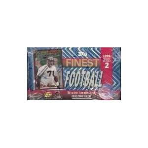    1996 Topps Finest Series 2 Football Box   24P: Sports & Outdoors