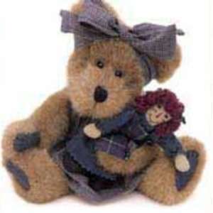    Boyds Bears Sally Quignapple with Rag Doll 91009: Toys & Games