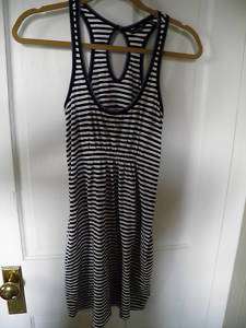 Hurley Dress   Size XS   Black and White. Cute  