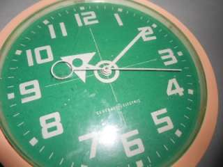   General Electric MID CENTURY MODERN Green/Pink Kitchen WALL CLOCK