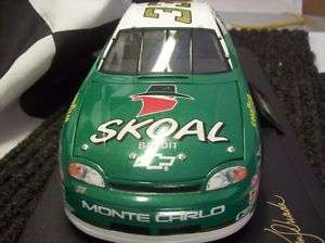 Revell Nascar Ken Shrader #33 Skoal diecast car 118  