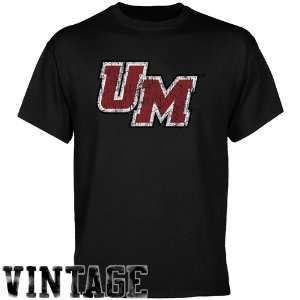   UMass Minutemen Black Distressed Logo Vintage T shirt: Sports