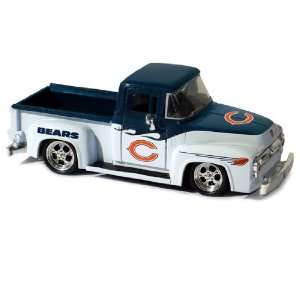 UD Collectibles NFL 1956 Ford F 100 Pick Up Truck Bears  
