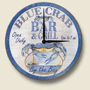  Blue Crab Bar and Grill Wall Clock: Kitchen & Dining