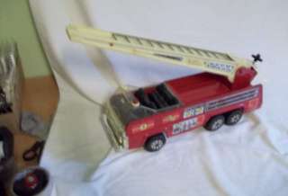 Tonka fire truck with movable ladder, up/down and sideways. Ladder 
