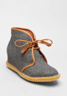 8020 Eliotte Wool Hidden Wedge Tassel Desert Boot in Charcoal at 
