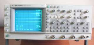 FLUKE PM3082 oscilloscopio analogico 100 MHz 4 canali  