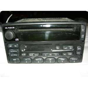 Radio  RANGER98 00 AM FM cassette single CD player/control, ID 3L5T 
